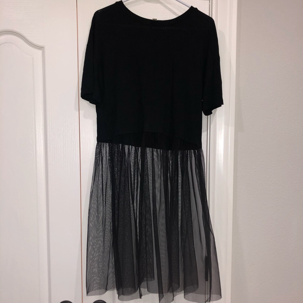Black cropped tee with sheer bottom